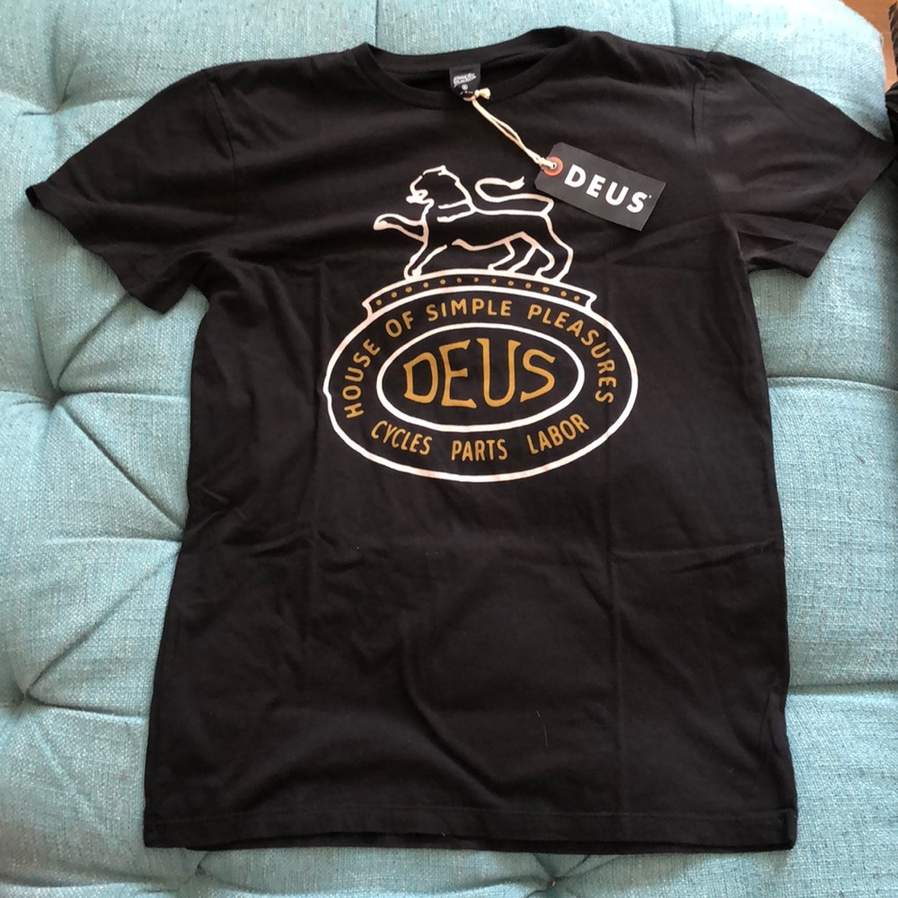 *NEW* Deus T-Shirt